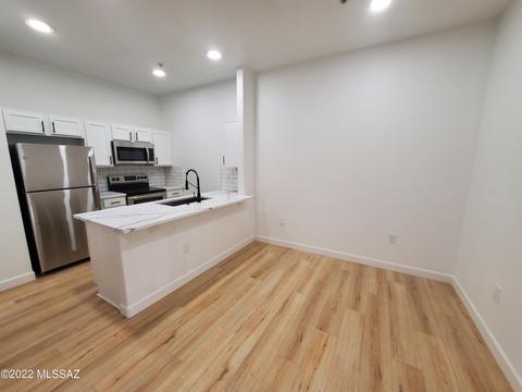 2018 E River Rd #101, Tucson, AZ 85718 photo 2