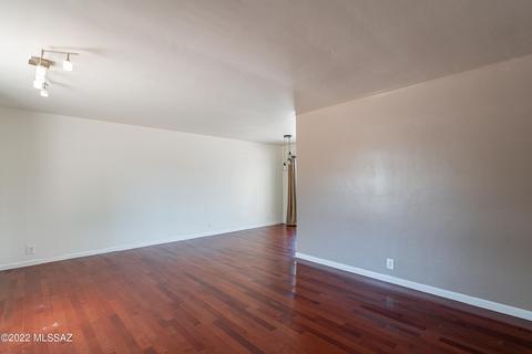 5215 E 6th St, Tucson, AZ 85711 photo 8