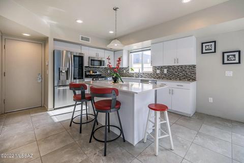 851 E Millenium Ct, Tucson, AZ 85719 photo 3