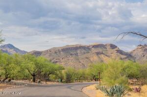 8750 E Saddleback Dr, Tucson, AZ 85749 photo 7