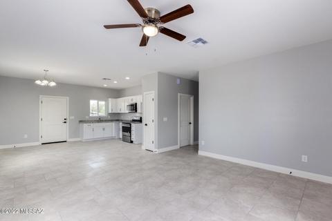 701 E 35th St, Tucson, AZ 85713 photo 2