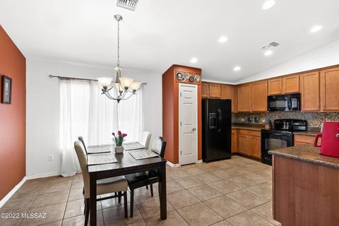 4157 E Coolbrooke Dr, Tucson, AZ 85756 photo 5