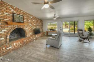 9521 E Quiet Pl, Tucson, AZ 85749 photo 4