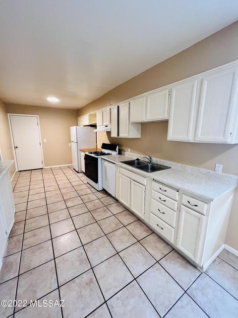 834 E Sequoyah St, Tucson, AZ 85719 photo 34