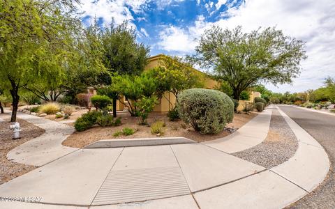 10426 E Sixto Molina Ln, Tucson, AZ 85747 photo 4