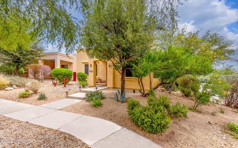 10426 E Sixto Molina Ln, Tucson, AZ 85747 photo 2