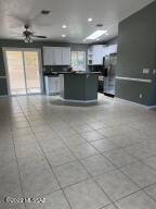 6802 N De Chelly Loop, Tucson, AZ 85741 photo 9