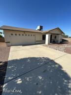 6802 N De Chelly Loop, Tucson, AZ 85741 photo 2
