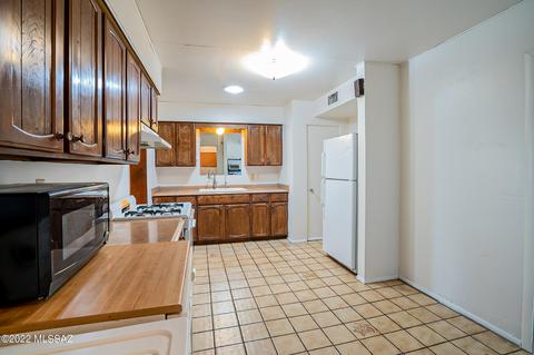 1703 Edison St, Tucson, AZ 85719 photo 10