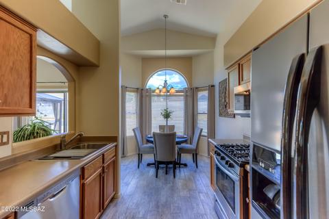 60132 E Crestview Ct, Tucson, AZ 85739 photo 18