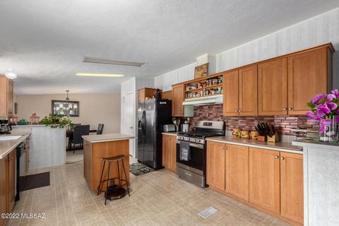 13699 E Garigans Gulch, Vail, AZ 85641 photo 2