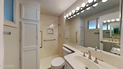8957 E Cooper St, Tucson, AZ 85710 photo 7