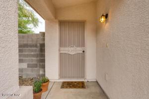 6476 E David Dr, Tucson, AZ 85730 photo 4
