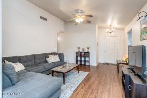 6476 E David Dr, Tucson, AZ 85730 photo 9