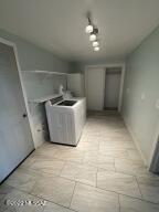 360 E Bilby Rd, Tucson, AZ 85706 photo 17