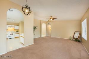 8747 Eagle Creek Dr, Tucson, AZ 85730 photo 3