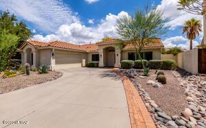 7425 E Riverbank Loop, Tucson, AZ 85715 photo 1