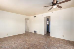 2320 E 36th St, Tucson, AZ 85713 photo 7