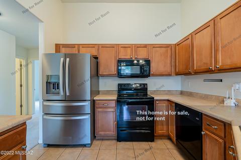 7357 E Laughing Tree Ln, Tucson, AZ 85756 photo 6
