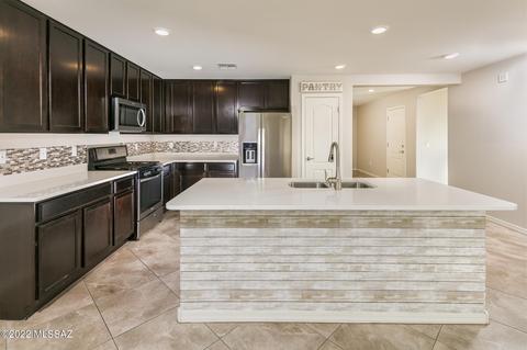 14254 E Spokeshave Dr, Vail, AZ 85641 photo 2