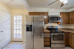 26 E Inez St, Tucson, AZ 85756 photo 10