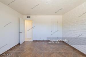 26 E Inez St, Tucson, AZ 85756 photo 15