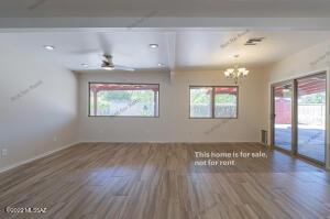 7362 E Tamara Dr, Tucson, AZ 85730 photo 3