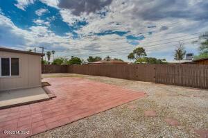 5631 E 35th St, Tucson, AZ 85711 photo 7