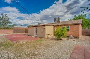 5631 E 35th St, Tucson, AZ 85711 photo 10