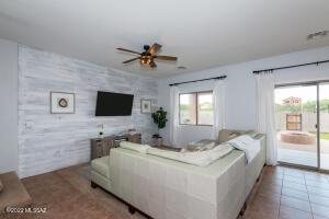 8451 S Otis Dr, Tucson, AZ 85747 photo 1