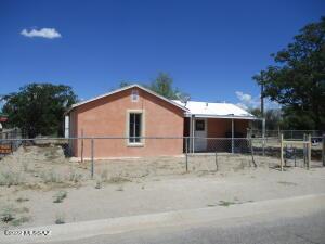 703 W Delos St, Willcox, AZ 85643 photo 2