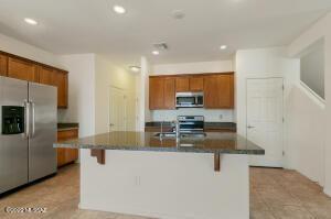 8895 E Abrams Loop, Tucson, AZ 85710 photo 9