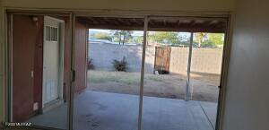 8319 E 18th St E, Tucson, AZ 85710 photo 5