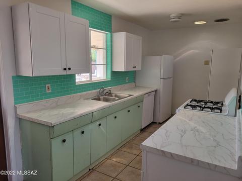 4755 E 17th St, Tucson, AZ 85711 photo 12