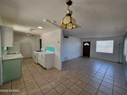 4755 E 17th St, Tucson, AZ 85711 photo 10