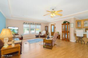 25370 E Comanche Trl, Benson, AZ 85602 photo 4