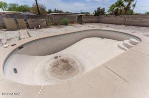 242 E Radburn St, Tucson, AZ 85704 photo 26
