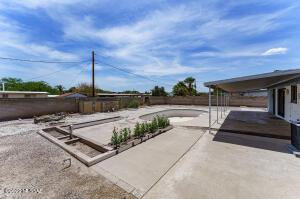242 E Radburn St, Tucson, AZ 85704 photo 23