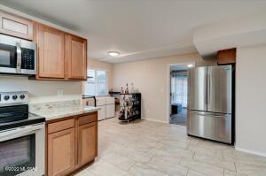 9301 E Daniel Pl, Tucson, AZ 85710 photo 9