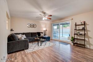9301 E Daniel Pl, Tucson, AZ 85710 photo 11
