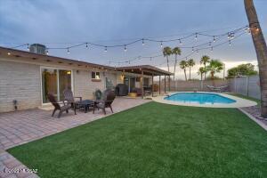 9301 E Daniel Pl, Tucson, AZ 85710 photo 30