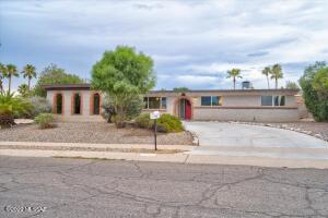 9301 E Daniel Pl, Tucson, AZ 85710 photo 1
