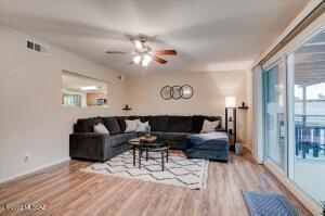 9301 E Daniel Pl, Tucson, AZ 85710 photo 10