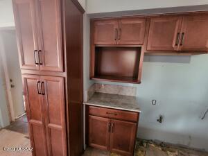 6121 E Sylvane St, Tucson, AZ 85711 photo 5