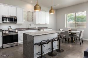 185 E Stone Ct, Tucson, AZ 85705 photo 10