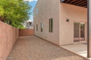 185 E Stone Ct, Tucson, AZ 85705 photo 37