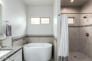 185 E Stone Ct, Tucson, AZ 85705 photo 21