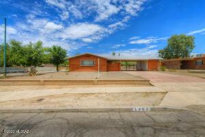1303 E Hampton St, Tucson, AZ 85719 photo 1