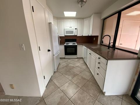 7739 E Pima St, Tucson, AZ 85715 photo 6