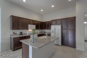 2178 Eager Dr, Green Valley, AZ 85614 photo 3